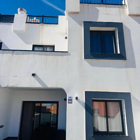 Casa Ibizkus La Oliva